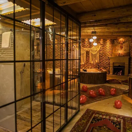 Casia Cave ネヴシェヒル