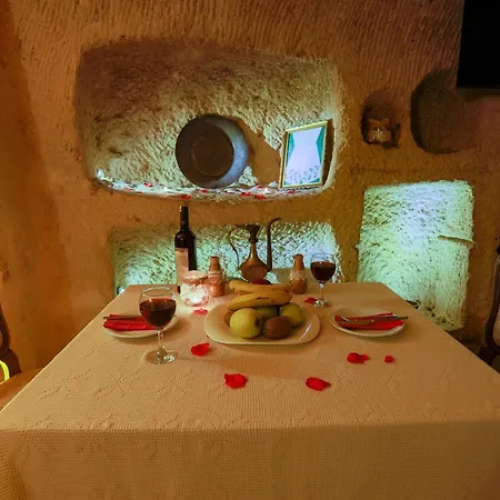 Hotel Casia Cave